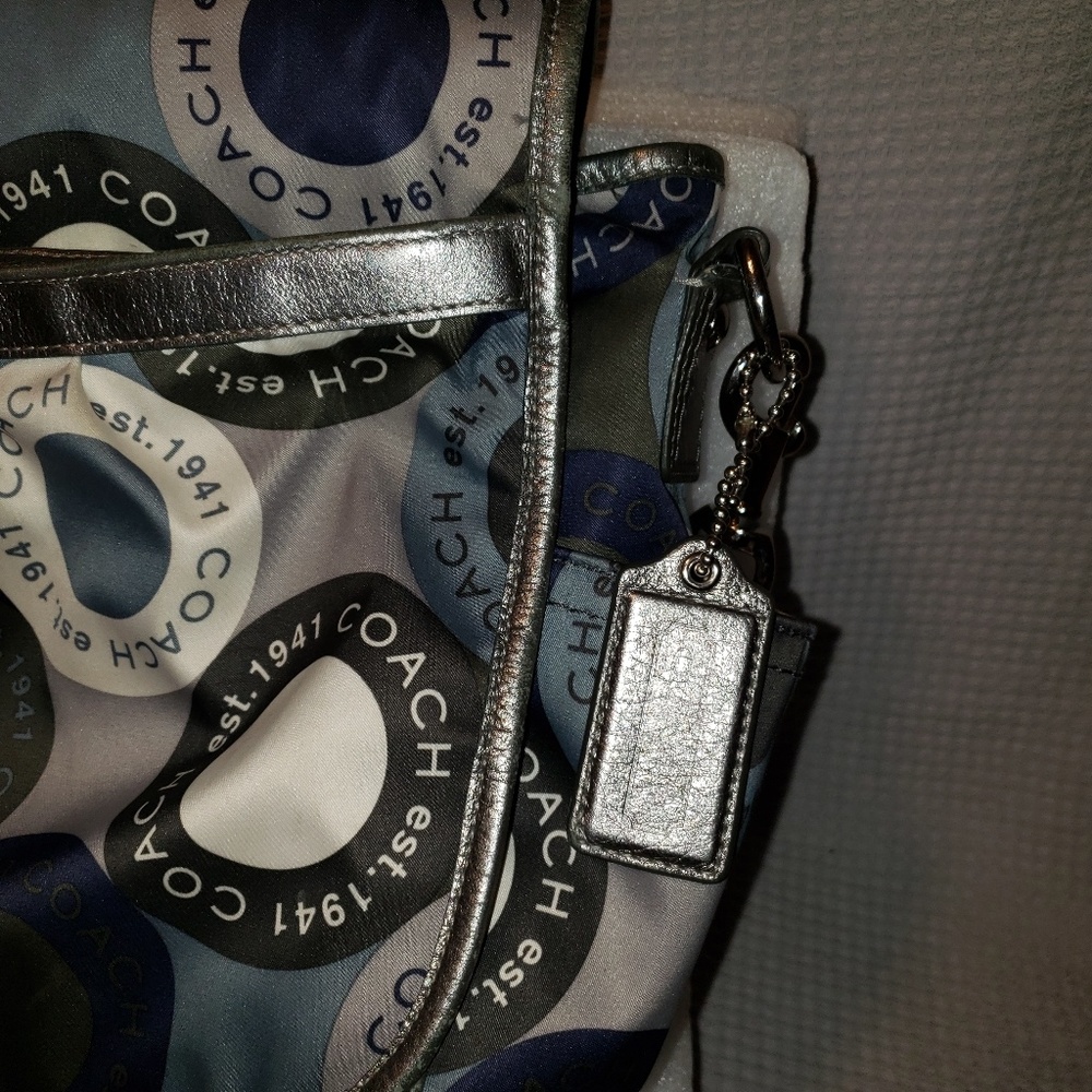 Coach baby bag - Picture 3 of 8
